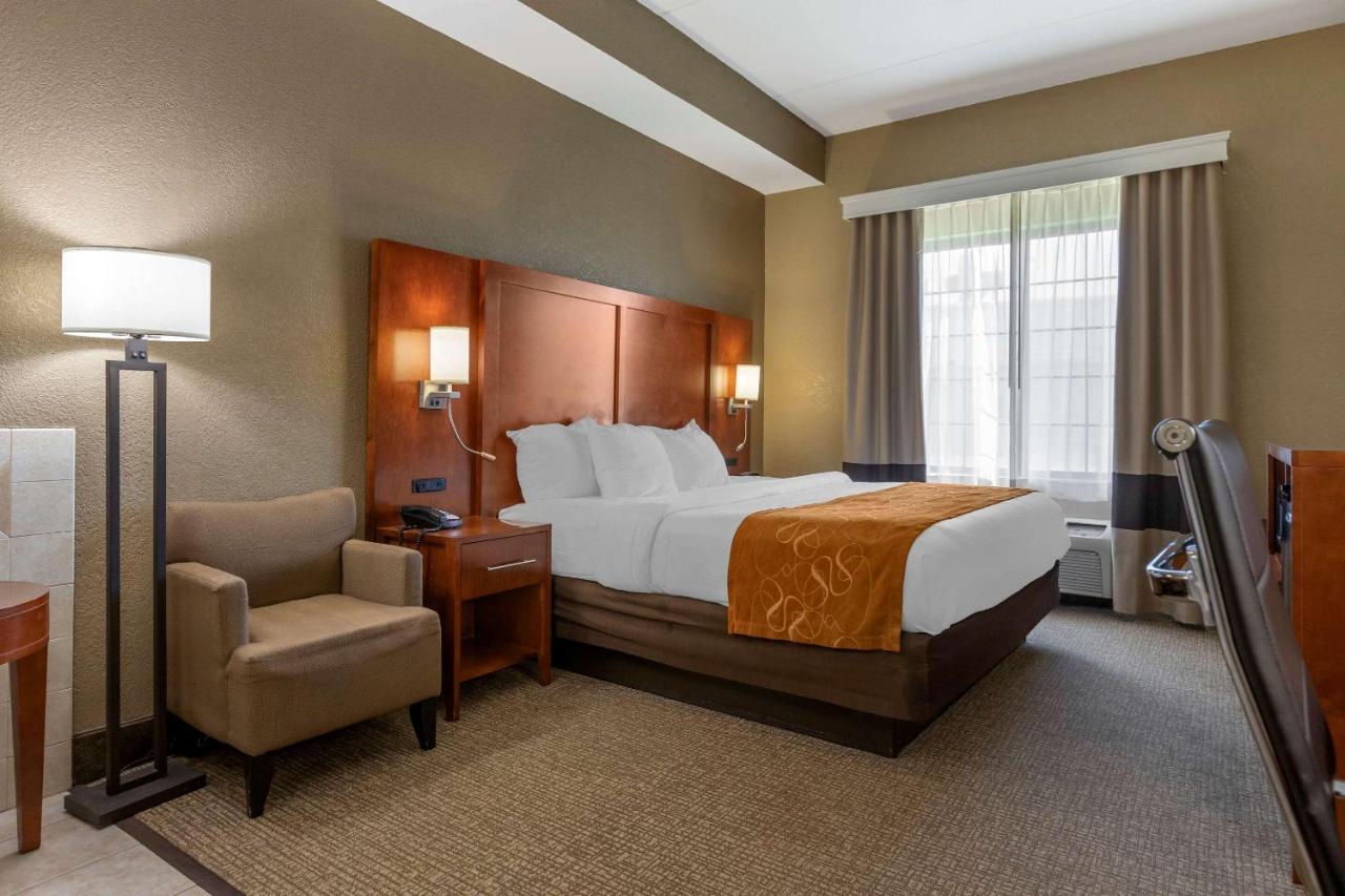 Comfort Suites Grand Rapids South Kentwood Екстериор снимка
