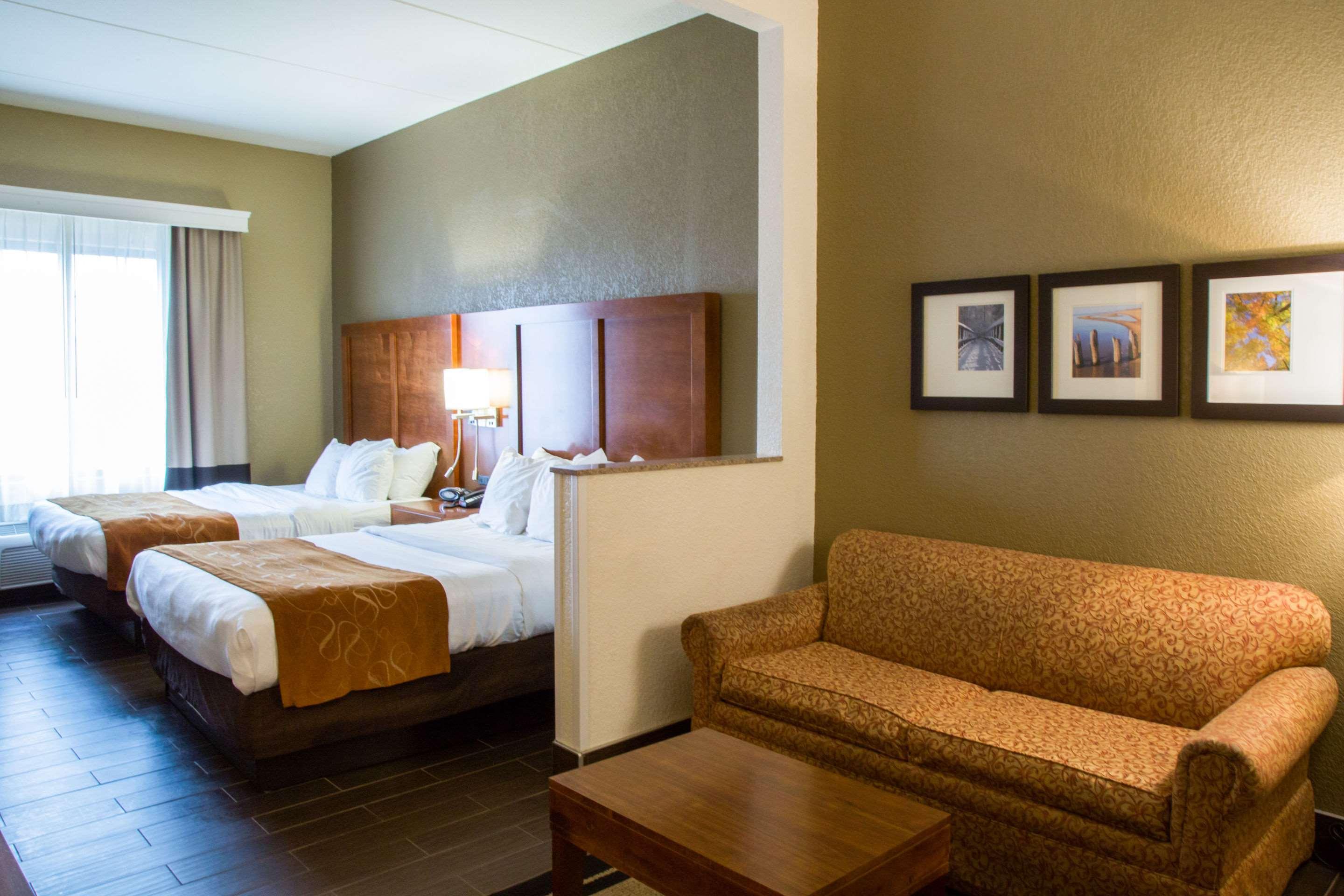 Comfort Suites Grand Rapids South Kentwood Екстериор снимка