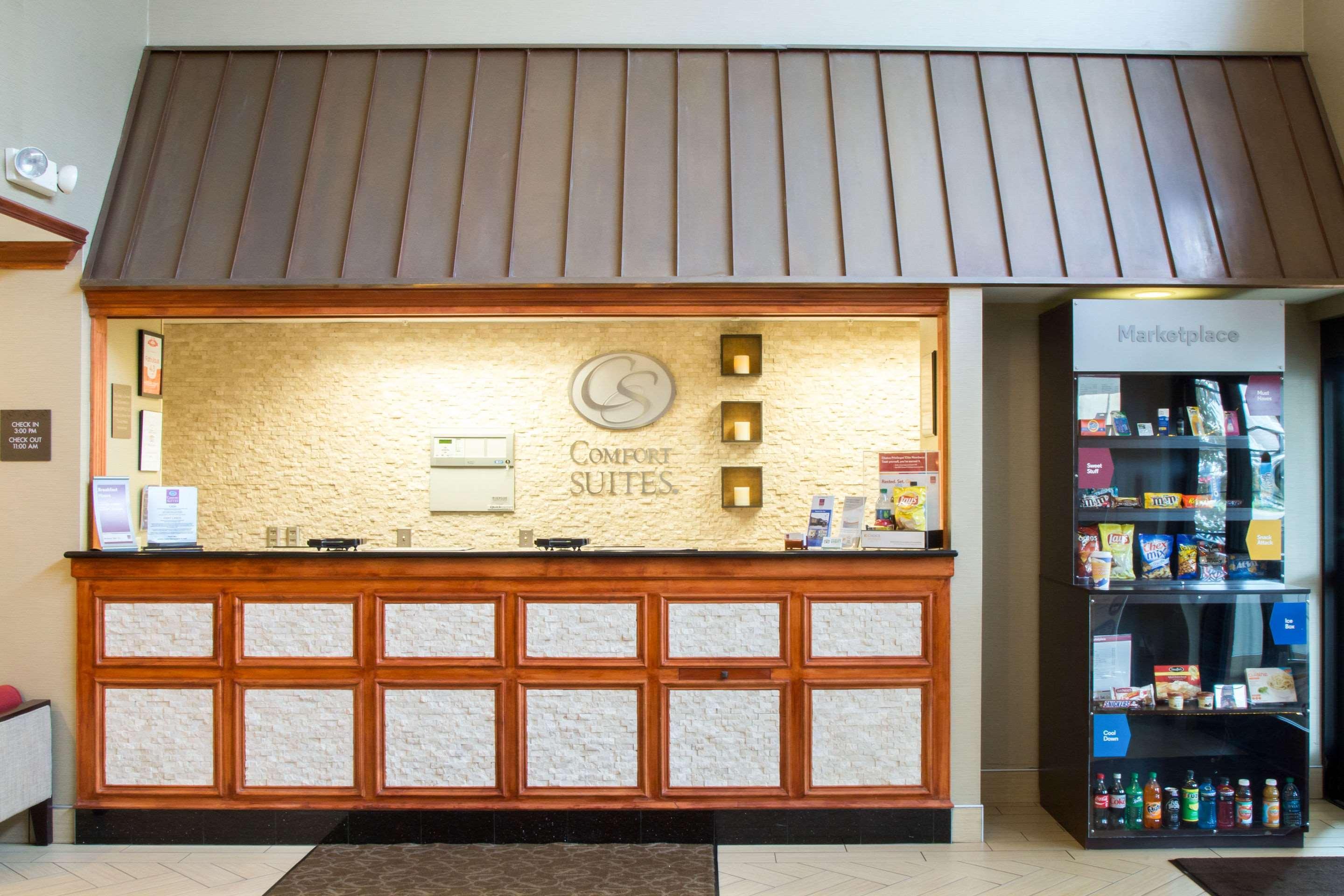 Comfort Suites Grand Rapids South Kentwood Екстериор снимка