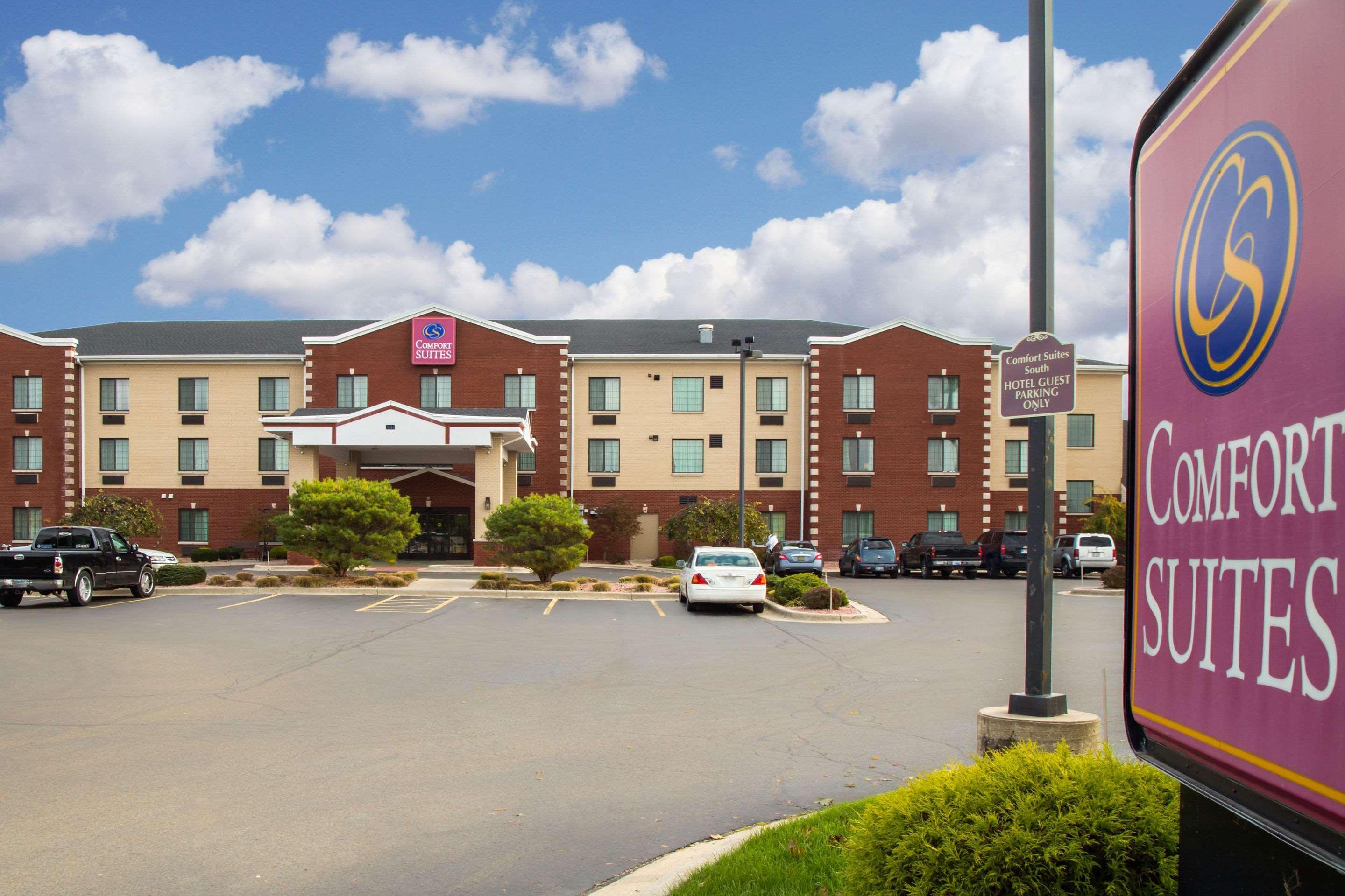 Comfort Suites Grand Rapids South Kentwood Екстериор снимка
