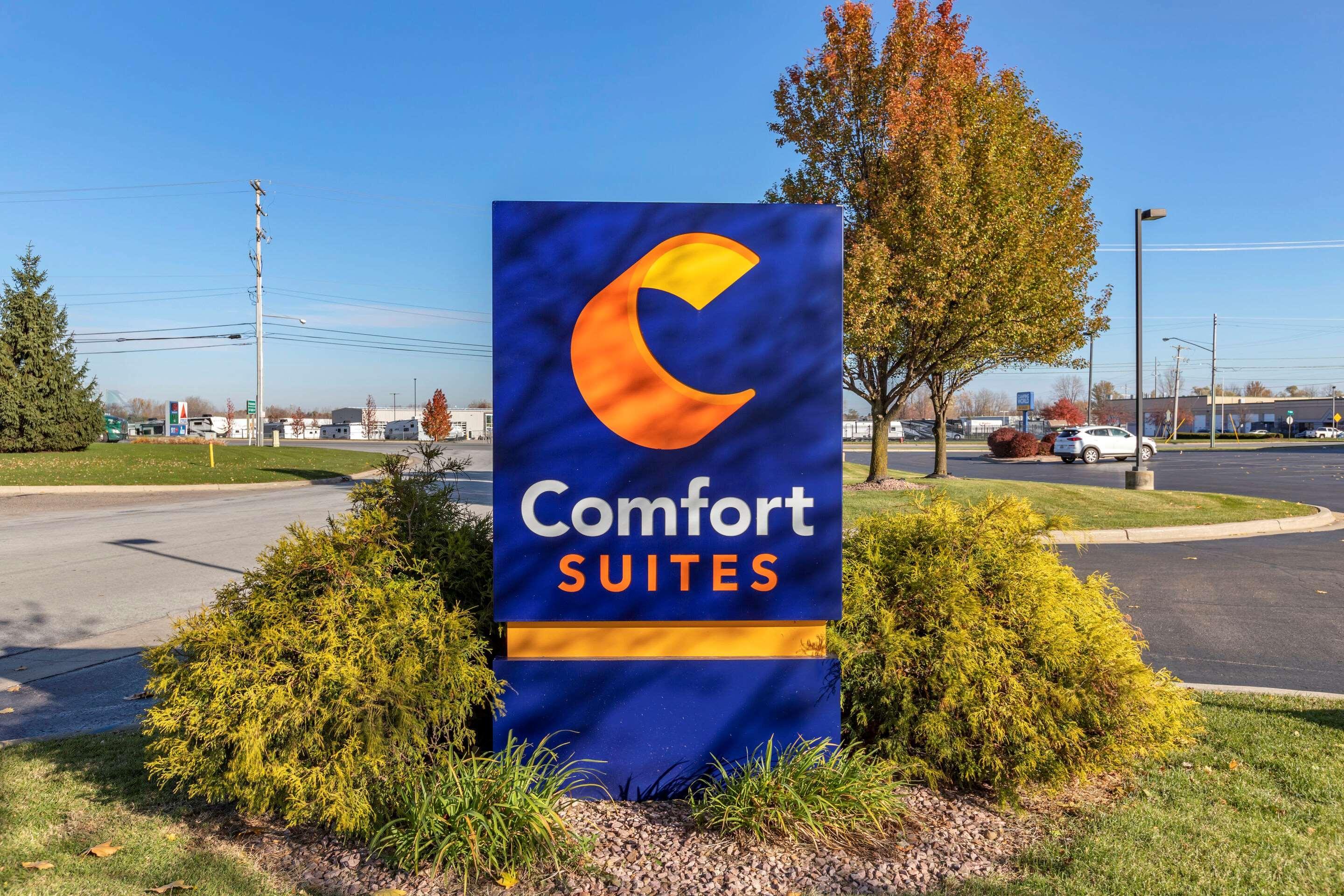 Comfort Suites Grand Rapids South Kentwood Екстериор снимка
