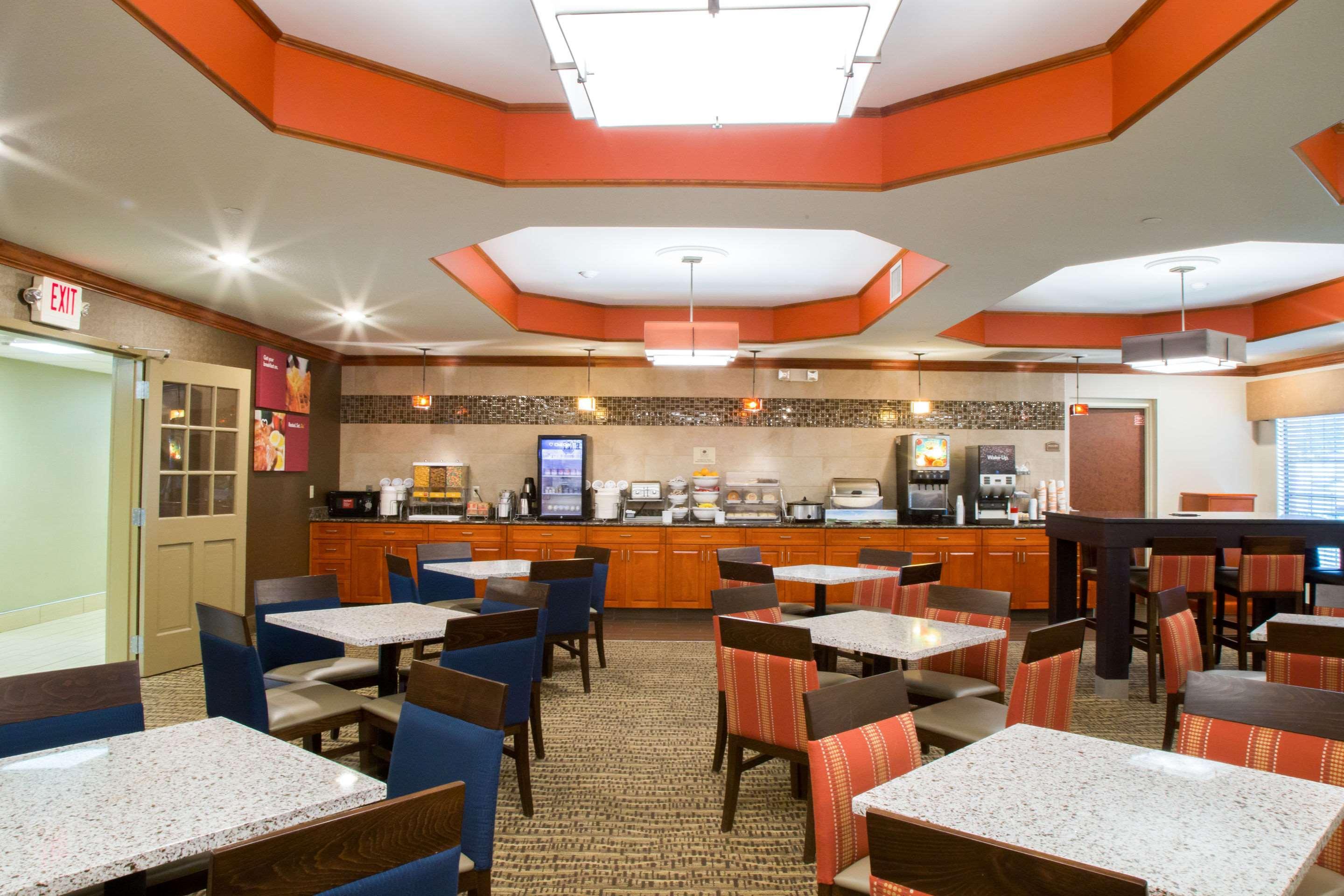 Comfort Suites Grand Rapids South Kentwood Екстериор снимка